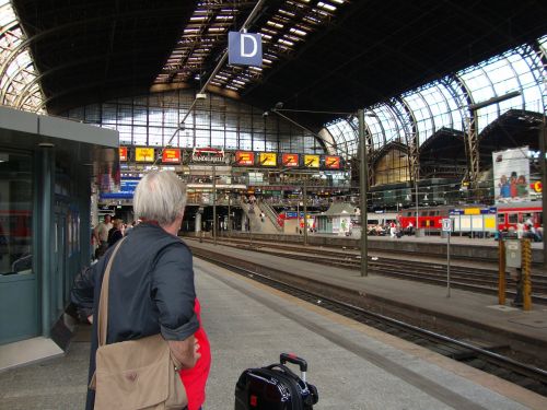 Hamburgas, Centrinė Stotis, Laukti, Traukinys, Platforma, Traukinių Stotis