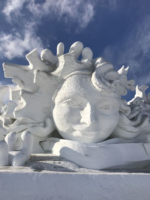 Harbin, Saulės Miestas, Ledo Skulptūra