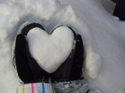 Hart, Meilė, Sniegas