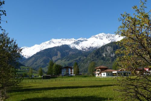 Aukštas Tauernas, Šautuvas Kapelė, Zwölferkogel, Kalnai, Uttendorf, Sniegas