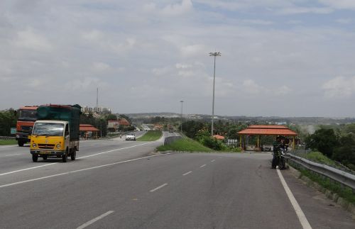 Greitkelis, Mainai, Slydimo Kelias, Mokesčių Patikrinimas, Rinkliavos Vartai, Miestas, Transportas, Kelias, Bangalore, Indija