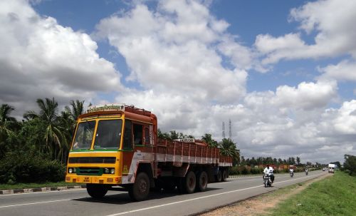 Greitkelis, Sunkvežimis, Transportas, Kelias, Debesys, Stratus, Karnataka, Indija