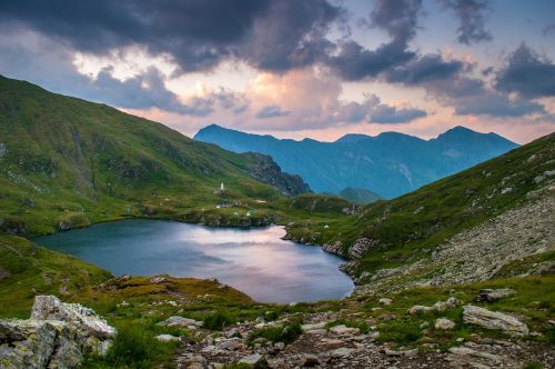 Žygis, Ežeras, Kalnai, Žygiai, Gamta, Kalnas, Kelionė, Kraštovaizdis, Vanduo, Vasara, Nuotykis, Lauke, Atostogos, Miškas, Turizmas, Laisvalaikis, Upė, Europa, Žmonės, Peizažas, Kelionė, Kelionė, Dangus, Rokas, Vaikščioti, Ruduo, Pasivaikščiojimas, Aktyvus, Gyvenimo Būdas, Natūralus, Kritimas, Poilsis, Žalias, Atspindys, Sportas, Ramus