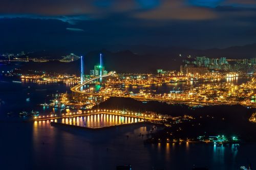 Honkongas, Uostas, Naktis, Žibintai, Miestas, Miesto, Panorama, Miesto Panorama, Architektūra, Dangoraižis, Vaizdas, Tamsi, Dangus, Pastatai, Panoraminis, Honkongo Uostas, Vanduo