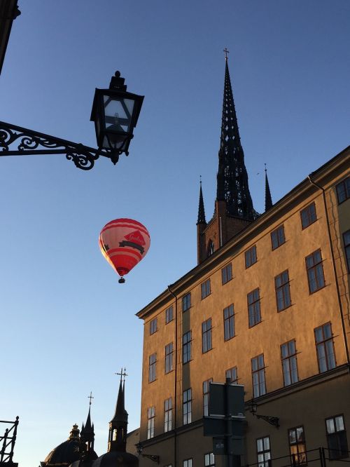 Karšto Oro Balionas, Gatvės Šviesos, Riddarholmskyrkan, Mėlynas Dangus, Švedija, Stockholm, Riddarholmenas, Himmel, Mėlynas, Dangaus Mėlynumo, Vasara