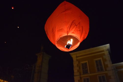 Karšto Oro Balionavimas, Minimongolfiera, Ugnis, Naktis, Šviesa, Oras