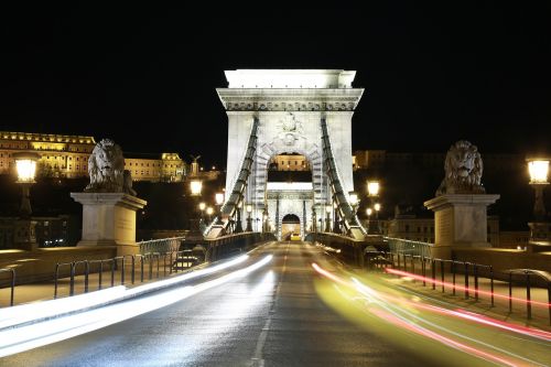 Vengrija, Budapest, Chenio Grandinės Tiltas