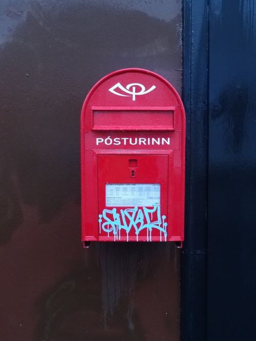 Iceland, Reikjavikas, Pašto Dėžutę, Raudona