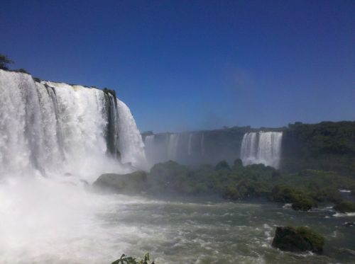 Iguazu Patenka, Vanduo, Paraná, Iguaçu Upė, Foz Do Iguaçu, Katarakta, Brazilija, Gamta, Turizmas, Sol, Važiuoti, Atostogos, Kelionė, Kraštovaizdis, Dangus, Miškas, Rio, Mėlynas