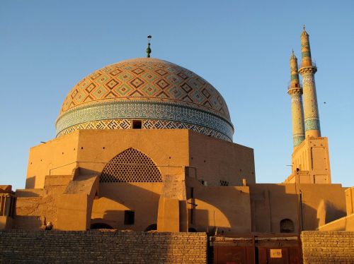 Iranas, Mečetė, Minaretai