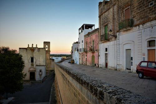 Italy, Pouilles, Specchia, Saulėlydis