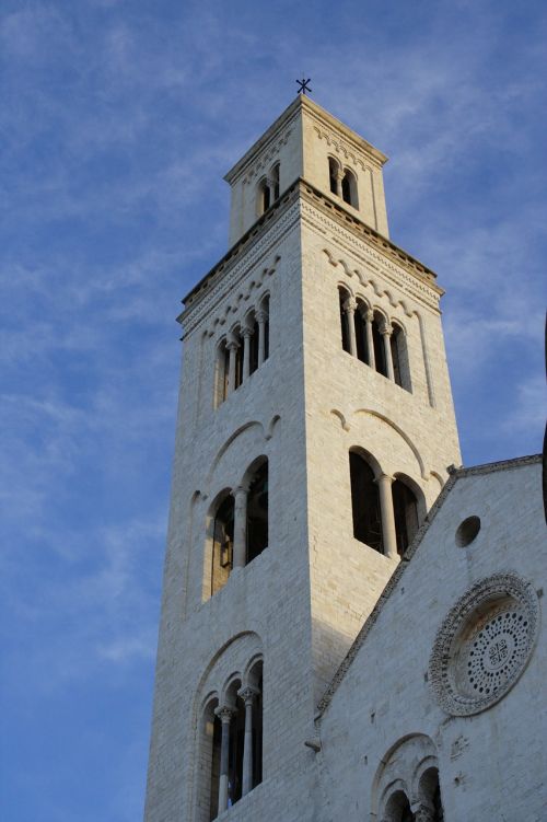 Italy, Puglia, Bari, Katedra