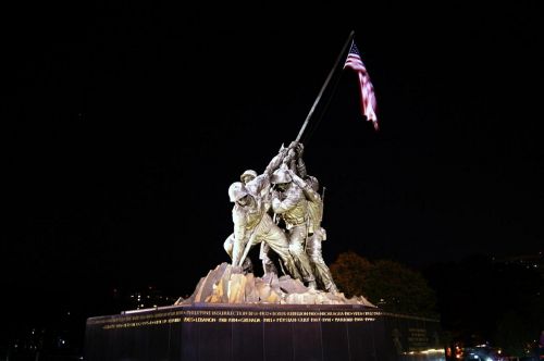 Iwo Jima, Jūrų Pėstininkai, Paminklas
