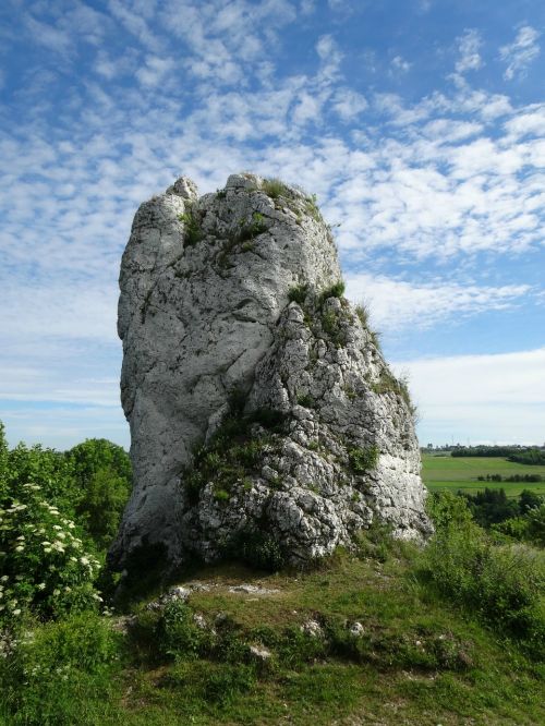 Jerzmanowice, Lenkija, Kraštovaizdis, Rokas, Gamta, Kalkakmenis, Turizmas