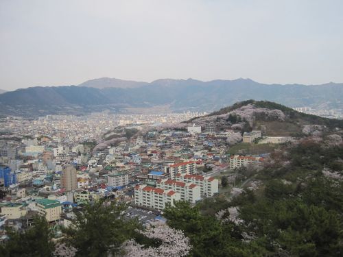 Jinhae Miestas, Pietų Korėja, Kalnai