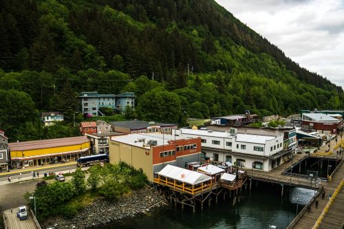 Juneau, Alaska, Miestas, Namai