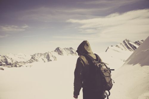 Jungfraujoch, Aukščiausiojo Lygio Susitikimas, Kalnas, Tvirtas, Kalnai, Šveicarija, Sniegas, Padengtas, Moteris, Žygiai, Taikinys, Vaizdas, Alpinizmas, Alpinistas