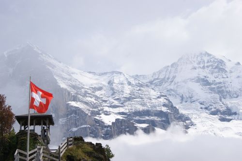 Jungfraujoch, Kalnai, Šveicarija, Alpių, Sniegas, Vėliava, Alpinizmas, Rūkas, Eigeris, Eigero Šiaurinis Veidas, Vaizdas, Alpinizmas, Bergsport