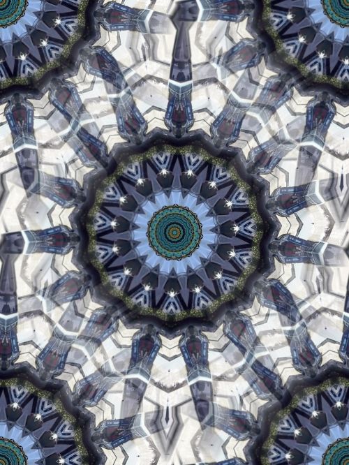 Kaleidoskopas, Fiksuojamas Fraktalas, Optinė Iliuzija