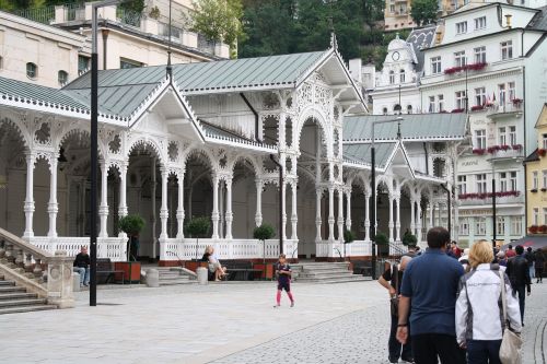 Karlovy Variuosi, Pastatas, Čekijos Respublika