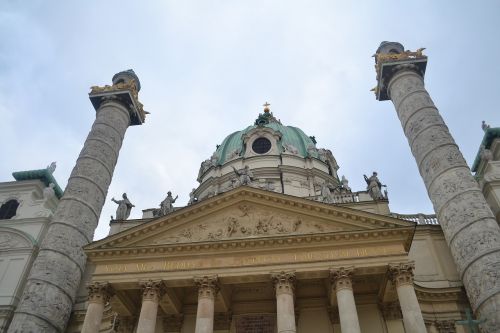 Karlsplatz, Katedra, Bažnyčia, Architektūra, Dienos Šviesa, Miestas, Vaizdas, Orientyras, Austria, Vienna