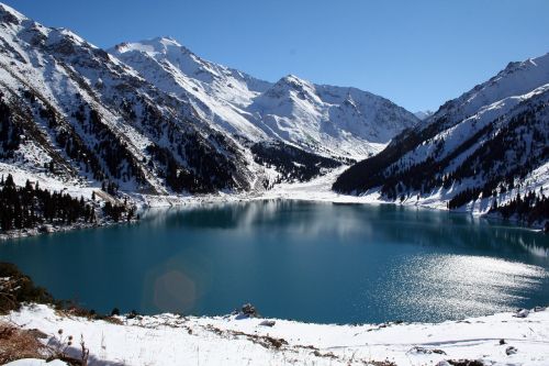 Kazachstanas, Tianšanas, Trans-Ili Alatau, Didelis Almatinis Ežeras