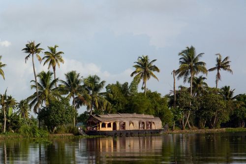 Kerala, Indija, Namelis, Griuvėsiai