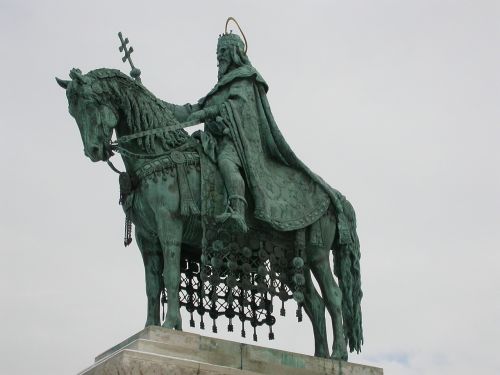 Karaliaus Stefano Vengrija, Pilis Budapest, Budapest