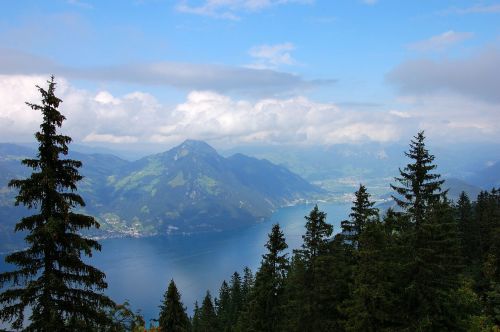 Klewenalp, Ežeras, Ežero Lucerne Regionas, Kalnai, Debesys, Dangus, Gamta, Mėlynas, Vaizdas, Šveicarija