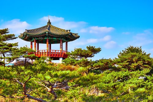 Korėja,  Pietų Korėja,  Architektūra,  Šventykla,  Apsauga,  Bokštas,  Medžiai,  Medžių Viršūnės