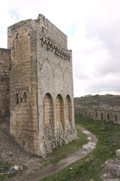 Kvarkas Iš Chevalierių, Kryžiuočiai, Sirija, Senoviniai Miestai