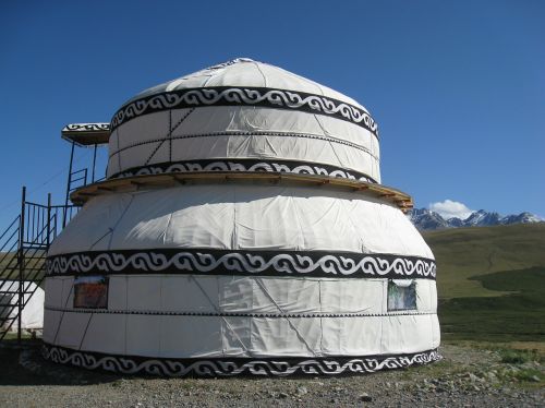 Kirgizija, Yurt, Kalnas, Stepė