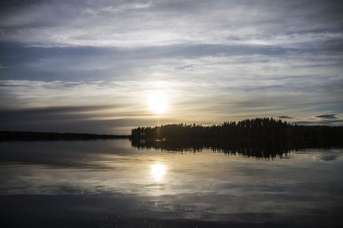 Ežeras, Suomių, Vasara, Vanduo, Kraštovaizdis, Dangus, Debesys, Medžiai, Yötönyö, Gamta, Saulėlydis