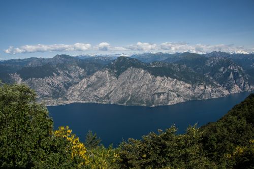 Ežeras, Garda, Lago Di Garda, Kalnai, Snieguotas, Aukščiausiojo Lygio Susitikimas, Laburnum, Iš Viršaus, Paukščio Skrydžio Vaizdas, Alpių, Lombardija, Italy
