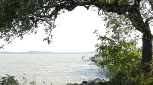 Balaton Ežeras, Vanduo, Ežeras