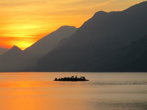 Ežero Garda, Saulėlydis, Ežeras, Italy, Sala