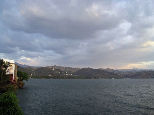 Ežeras,  Vanduo,  Dangus,  Debesys,  Šviesa,  Išsklaidytas,  Kivu Ežeras Afrikoje