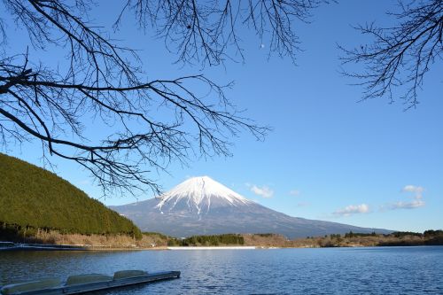Ežeras Tanuki, Mt Fuji, Snowcap