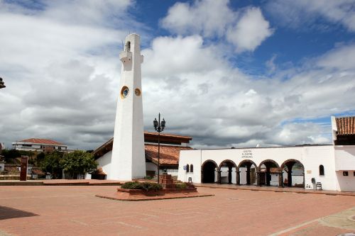 Kraštovaizdis, Kelnas, Kolumbija, Žmonės, Architektūra, Turizmas, Guatavita