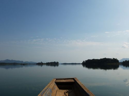 Laosas, Ežeras, Vanduo, Laivas, Gamta, Nuotaika, Poilsis, Dangus, Kraštovaizdis