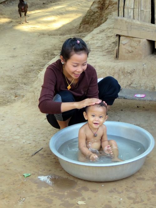 Laosas, Kaimas, Etninis Lao, Kūdikių Vonia, Tualetas, Šeima, Švelnumas