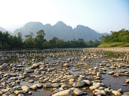 Laosas, Vang Vieng, Upė, Xong, Vanduo, Akmenys, Kalnai, Kasterberge, Kraštovaizdis, Gamta, Saulė