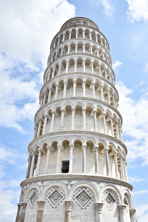 Pasviręs Bokštas, Pisa, Italy, Lankytinos Vietos, Architektūra