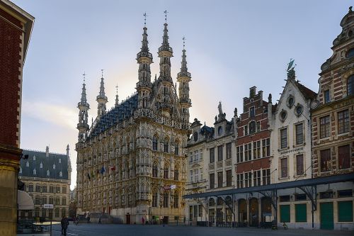 Leuven, Miesto Rotušė, Didžioji Vieta