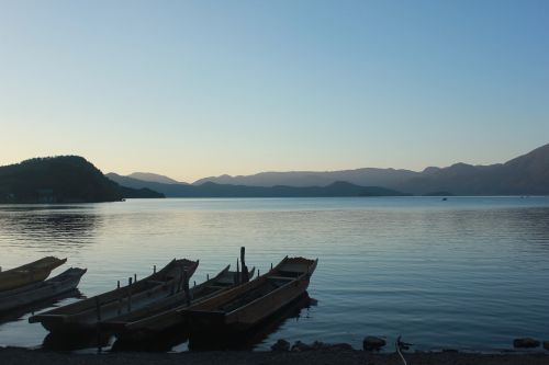 Lijiang, Lugu Ežeras, Kraštovaizdis, Kraštovaizdis, Ežeras