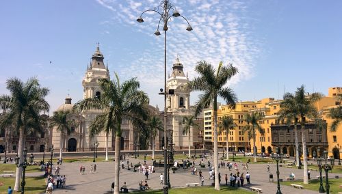 Kalkės, Peru, Plaza De Armas, Paveldas, Plaza