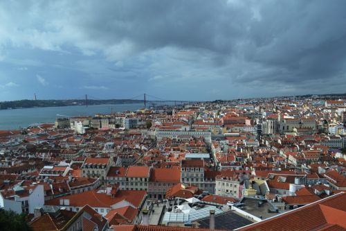 Lisbonas, Portugal, Miestas, Vaizdas, Namai, Stogas, Upė