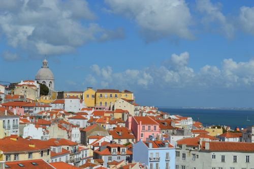Lisbonas, Portugal, Vaizdas, Jūra, Namai, Stogai, Oranžinė, Miesto Vaizdas, Mėlynas