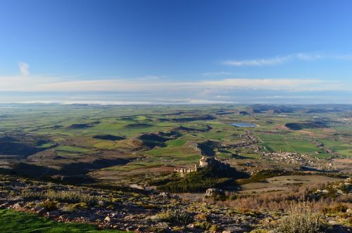 Loarre, Pilis, Kraštovaizdis