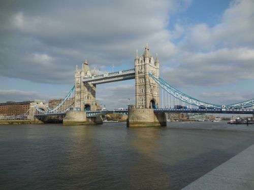 Londonas, Uk, Anglija, Jungtinė Karalystė, Orientyras, Temzės Upė, Pritraukimas, Lankytinos Vietos, Bokšto Tiltas, Tiltas, Britanija, Turistų Atrakcijos, Miestas, Vanduo, Šventė